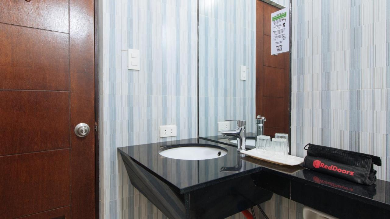 Reddoorz Plus @ Melsol Metro 美岸 外观 照片